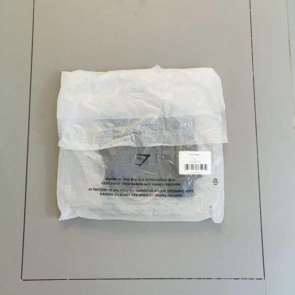 Gymshark Women's Flex Shorts Size XS in Black/Charcoal Grey NWT in Package - Picture 14 of 16